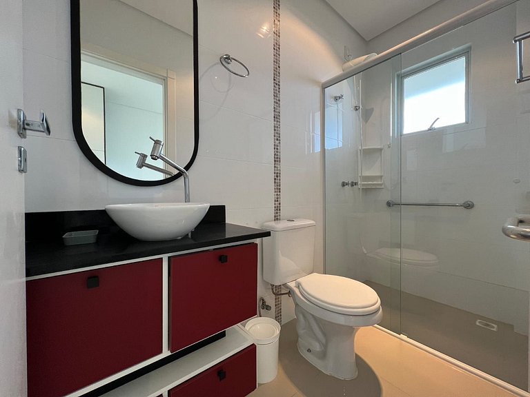 175 -  Cobertura Dúplex com Vista Mar em Mariscal