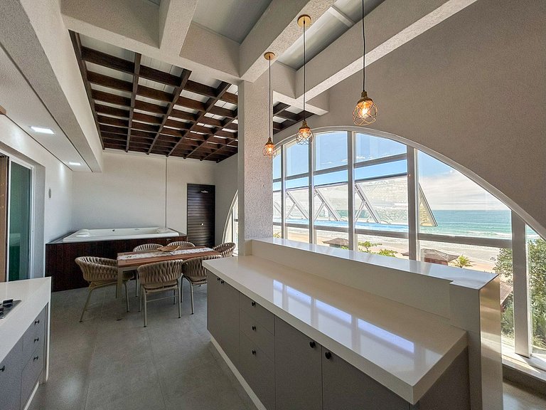 147 - Dúplex de Luxo com Jacuzzi em Mariscal