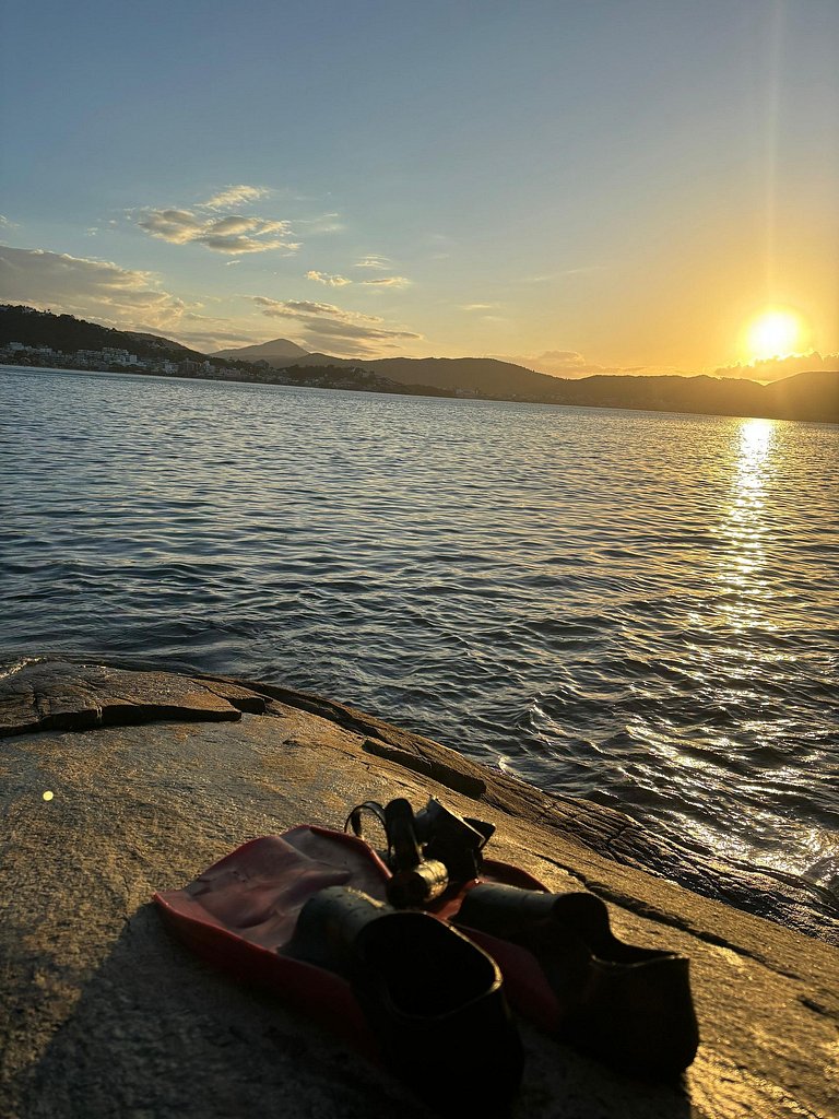 175 -  Cobertura Dúplex com Vista Mar em Mariscal