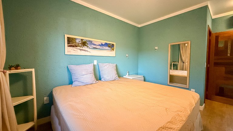 393 - Casa completa e espaçosa em Mariscal