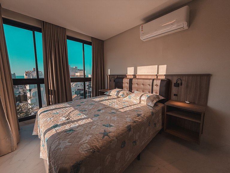 404 - Apartamento 2 suítes na praia de Bombas