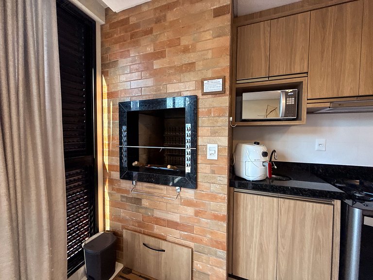 404 - Apartamento 2 suítes na praia de Bombas