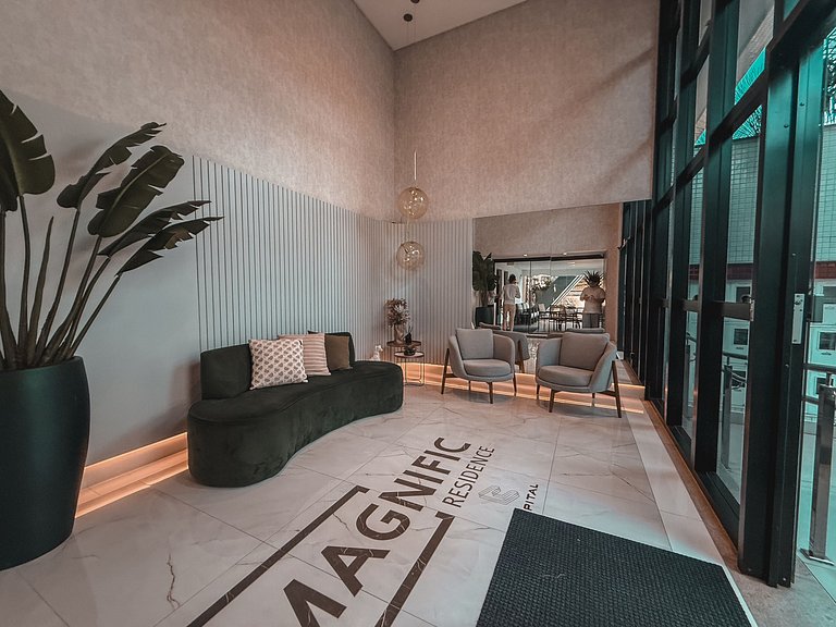 404 - Apartamento 2 suítes na praia de Bombas