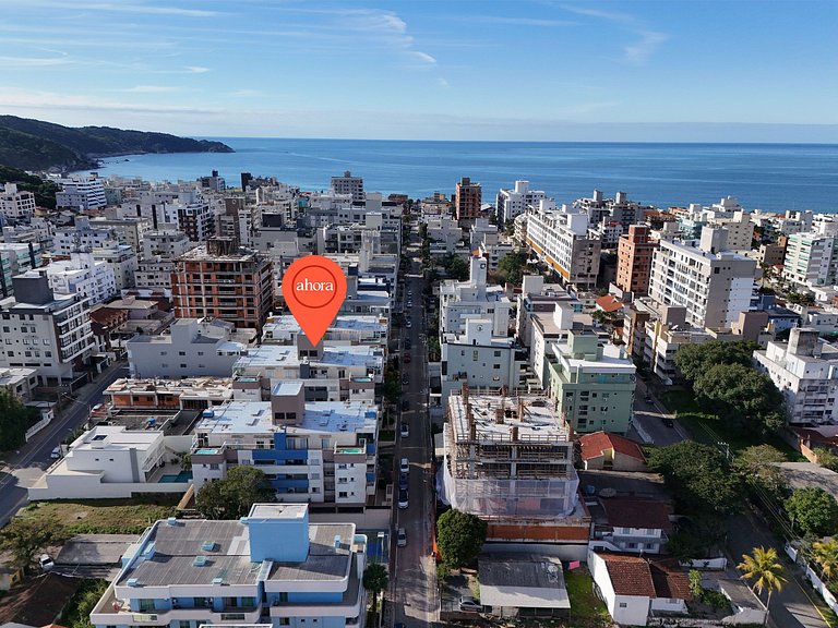 270 - Apto com 2 dormitórios na praia de Bombas