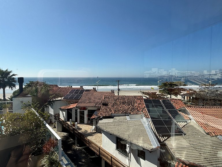 316 - Com vista para o mar e pé na areia