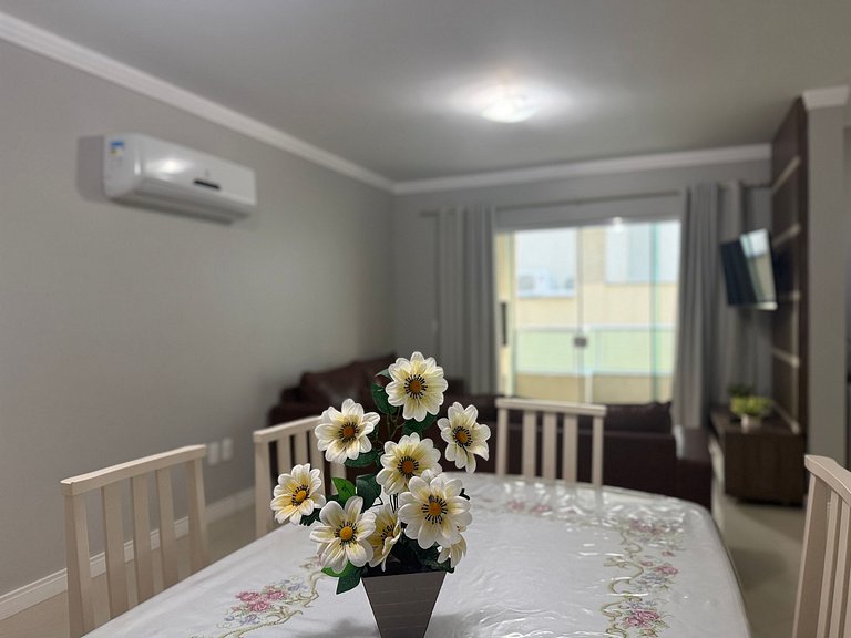 260 - Excelente custo benefício a 100m da praia