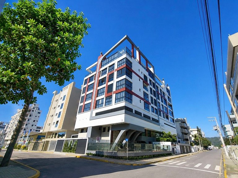 404 - Apartamento 2 suítes na praia de Bombas