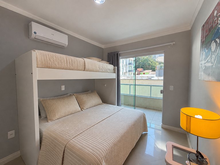 262 - Lindo apartamento da praia de Bombas