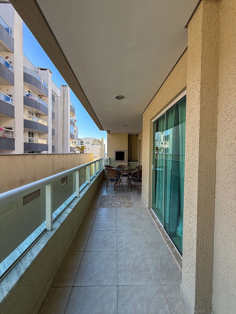 262 - Lindo apartamento da praia de Bombas