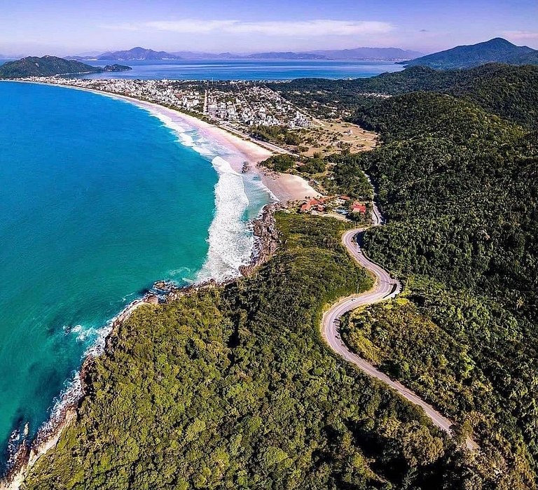 161 - Cobertura de Luxo com vista mar em Mariscal