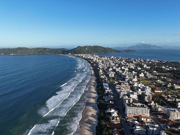 161 - Cobertura de Luxo com vista mar em Mariscal