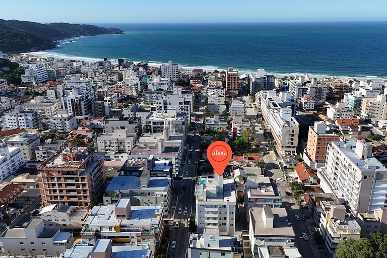 205- Apto com 3 suítes na praia de Bombas