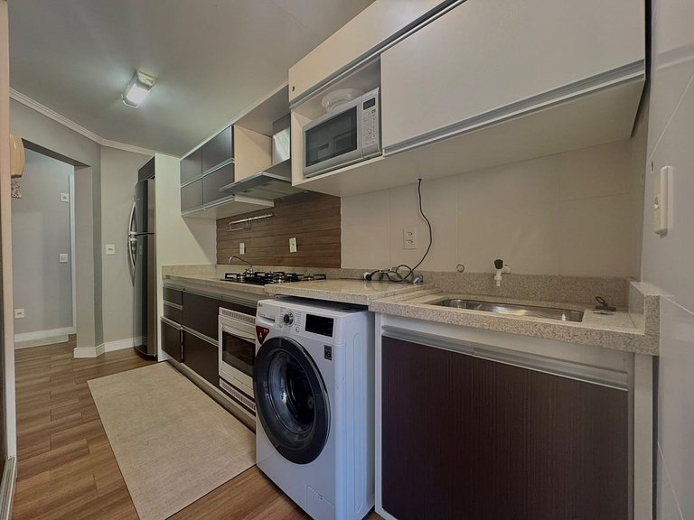 207 - Apartamento em Bombas a 150 metros da Praia