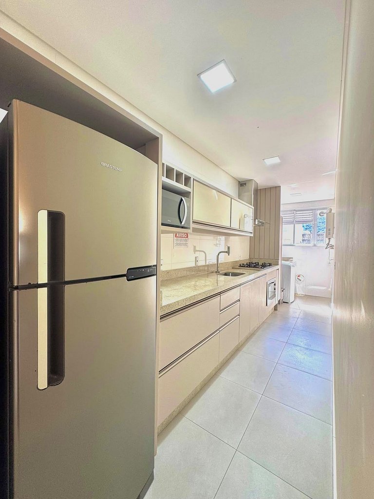 187 - Lindo apartamento a 50m da praia de Mariscal