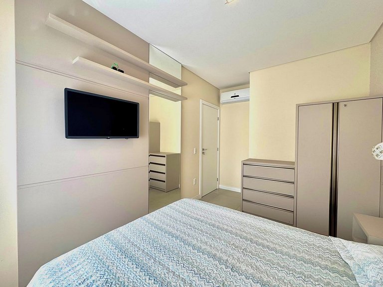 187 - Lindo apartamento a 50m da praia de Mariscal