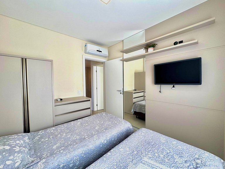187 - Lindo apartamento a 50m da praia de Mariscal